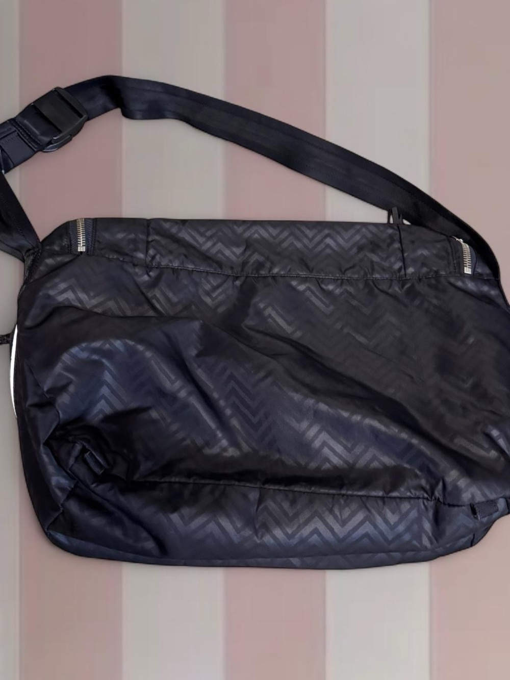 Lululemon Y2K Yoga Gym Bag - Picture 3 of 8